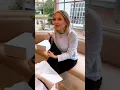 Kate Hudson s January Fabletics Unboxing