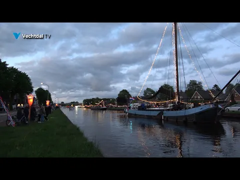 Verlichte gondelvaart in Bergentheim