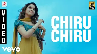 Download Awaara - Chiru Chiru Video | Yuvanshankar | Karthi MP3