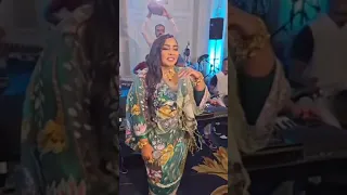 الفنانه هدى عربي   بالبخور طلقولي   دندنها