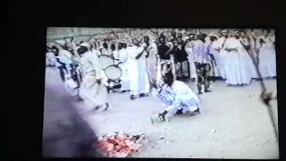 مزمار    حارة برى   جوش ياسر خميس   فوطه وتيشرت  ابيض وازرق دندنها