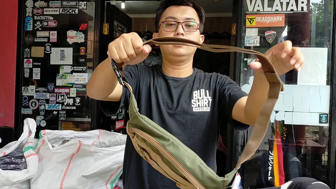 Tas Selempang Pria Kulit Jogja. 