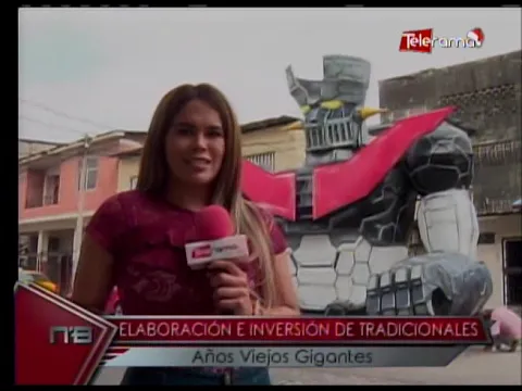 Elaboración e inversión de tradicionales años viejos gigantes