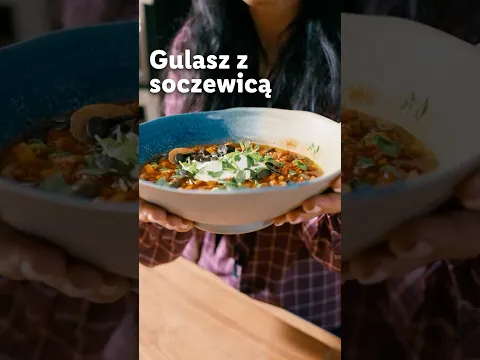 Gulasz z soczewicą pełen smaku 🥘🌿 #kuchnialidla #kingaparuzel #gulasz #soczewica
