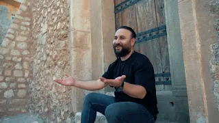                                             لازار اندراوس   بيكي سمعها