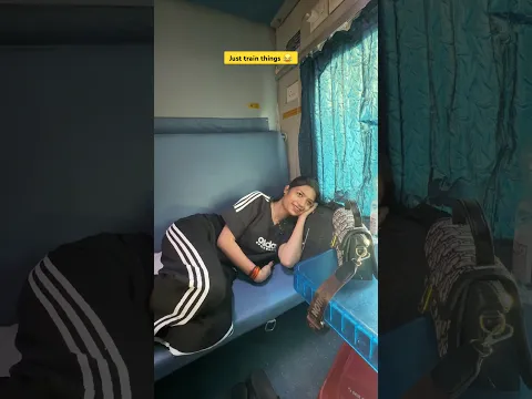 Kbhi apko train me acche log mile h ❣️ #relatable #trainvideo #viralvideos  #ytshorts #funny
