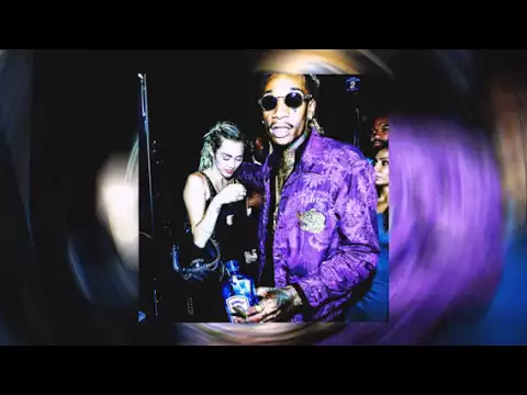 Download MP3 Wiz Khalifa ft Sia - Beautiful People Official Video (Lyrics + Download Link)