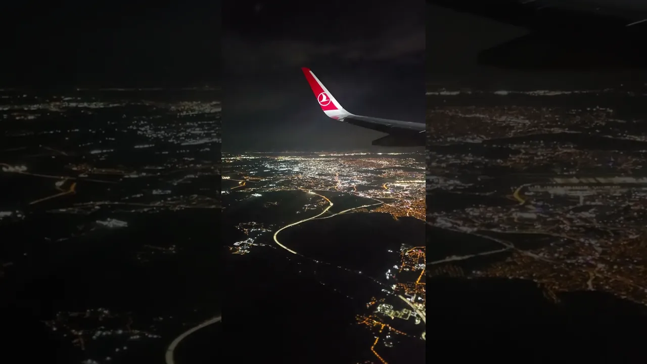 🛬