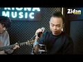 BUNGA DAHLIA - MANSYUR S. (COVER ACOUSTIC) ZINIDIN ZIDAN FEAT TRI SUAKA