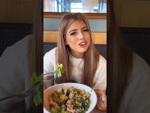 She sure does love her food 🤣💀 #shorts #couple #funny