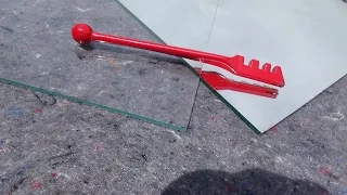 How to Cut Glass Mirrors
