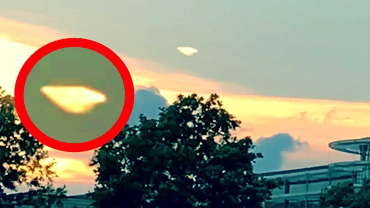 UFO During Sunset Over Texas, May 29, 2021, UFO Sighting News.