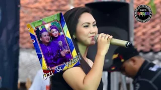 Download INDRI RESTA   HARUSKAH BERAKHIR   THE BANGIES MUSIC LIVE SHOW   KAROKE AUDIO MP3