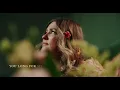 Leanna Crawford - Living Room Floor (Lyric Video)