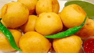 Download Aloo Bonda Original Recipe| झटपट बननेवाला चटपटा और स्वादिष्ट आलू बोन्डा सुखी लाल लेसून चटनी के साथ MP3