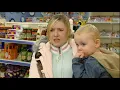 STILL GAME - Navid's Funny Tummy Chocolate