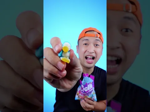 Makan Gummy Penguin🐧 #asmr #mukbang #videomakan #videolucu