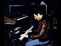 Freddie Mercury Improvising On The Piano With Mike Moran (1987)
