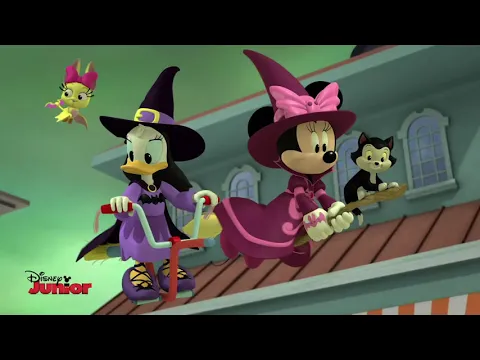 'Mickey's Tale of Two Witches EXCLUSIVE CLIP