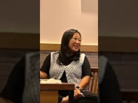 Restaurant loses it when White Guy Busts out Chinese #chinese #mandarin #polyglot