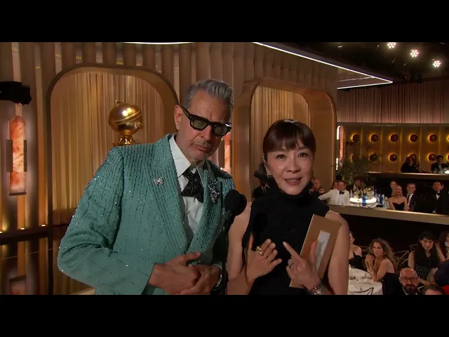 Golden Globes 2025 | Jeff Goldblum e Michelle Yeoh presentano la migliore canzone - Film