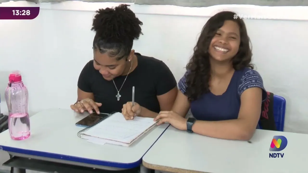 Escola de Chapecó desenvolve projeto "Português conectado"