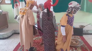 مسرحية صامتة عن أيام الإستعمار من تقديم تلاميذ السنة الرابعة 