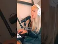 Download Lagu it ain't me - Cover (Chloe Adam)