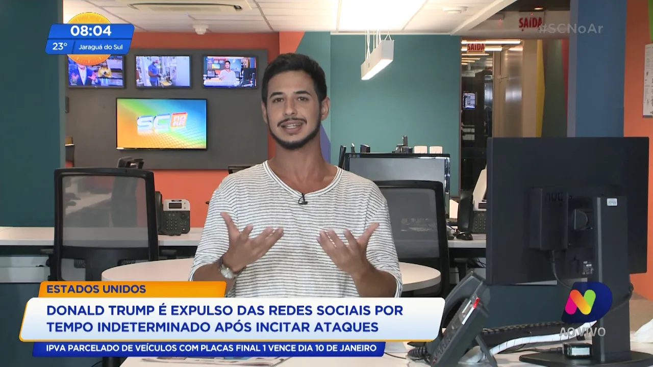 Ataques: Donald Trump é expulso das redes sociais por tempo indeterminado