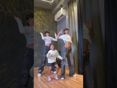 Ye online badmash hai 😭🤣 #isharathi #dance #profesionaldancer #love #haryanvisong