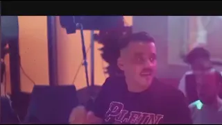 الشاب العجال حطي يدك على قلبي دندنها