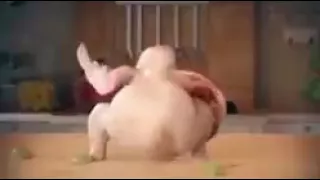 رقص دجاجه منتوفه على اغنيه هلى دن دن 