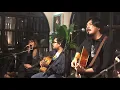 Download Lagu Bilal Indrajaya - Saujana [feat. Karina Christy] (Acoustic Live at Ruuang Kopi, Jakarta 12/4/2023)