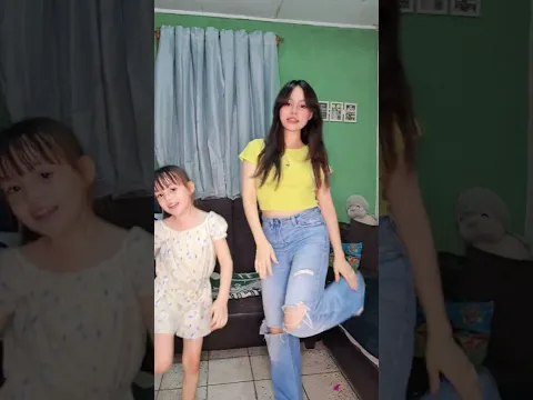 UNA CHICA YEYE🤣🤣 #niños #humor #viral