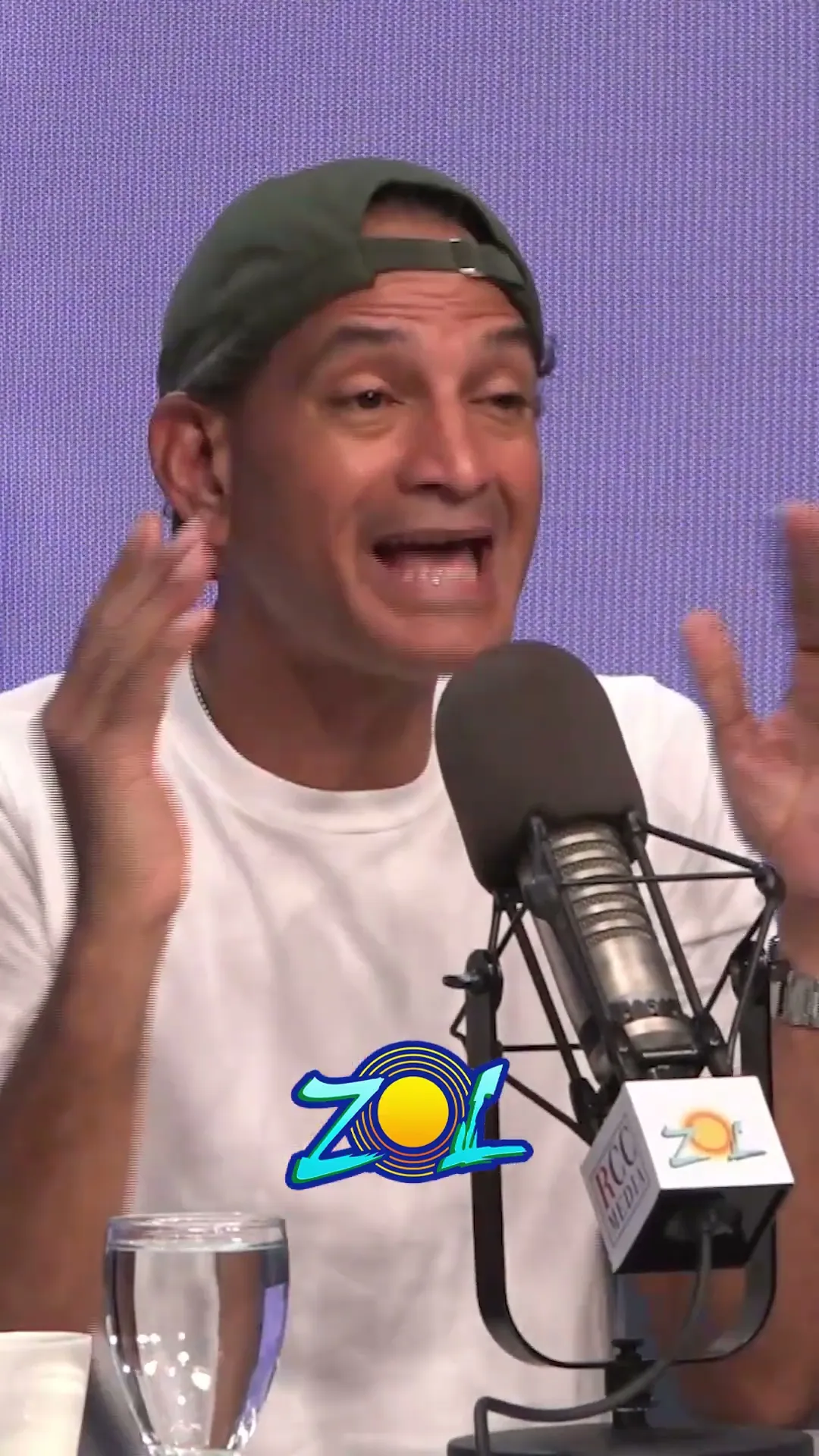 LA COMIDA INSDUSTRIAL NOS ESTA ENVENENANDO