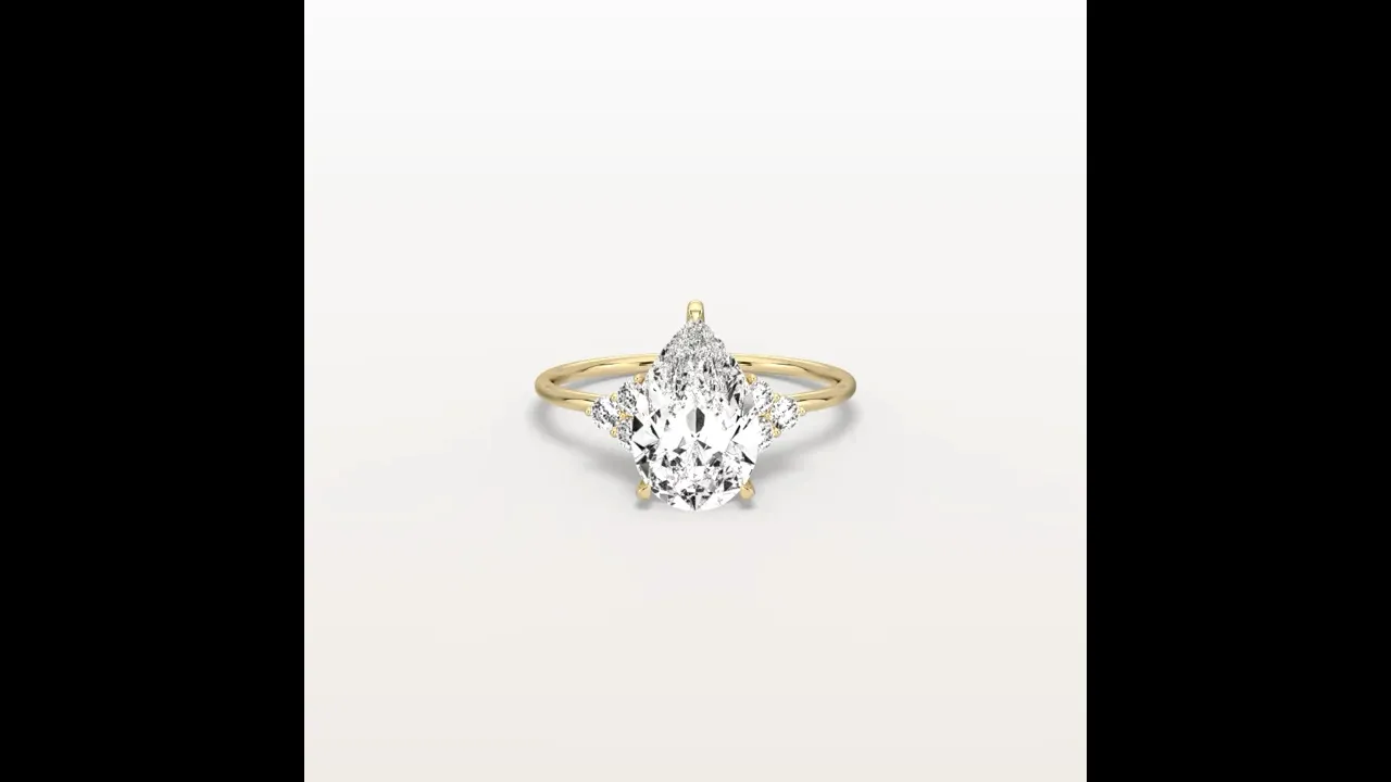 Juliette丨2CT Pear Cut Lab Grown Diamond Cluster Ring with Round Accents in 14K Gold/Platinum
