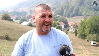 „Šest auta, kuće i mašine, bez marke kredita. Vozim auto od 100.000 u svojoj državi“