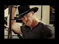 Honky Tonk Badonkadonk - Trace Adkins