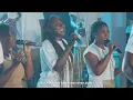 Download Lagu Kofi Owusu Peprah - NYAME TUMFO (Live)