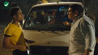 بقولك ايه يا موته اوعي تعمل فيها بطل شزف عبده موته عمل ايه في سواق المكرباس في الموقف 