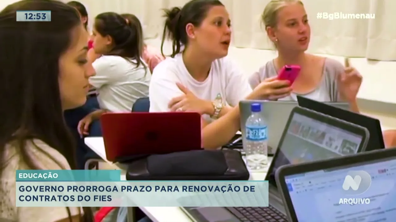 Educação: governo prorroga prazo para renovação de contratos do FIES