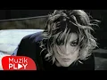 Download Lagu Gülben Ergen - Arka Sokaklar (Official Video)