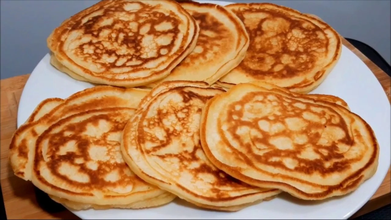 MASSA DE PASTEL CASEIRA- GASTEI SÓ 50 CENTAVOS NA RECEITA-SÓ 2 INGREDIENTES - ISAMARA AMÂNCIO .... 