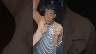 متيجي اقولك اني بحبك فين الكومنتات بقا 