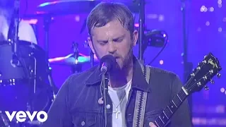 Download Kings Of Leon - Closer (Live on Letterman) MP3