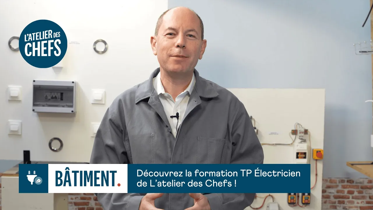 Présentation du TP électricien d’équipement du bâtiment par un expert formateur