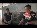 Khanh’s mother wants Khanh to help her prevent Manh from winning Tuyet’s affections.