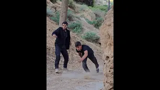 لماذا أنت م صر على أن 