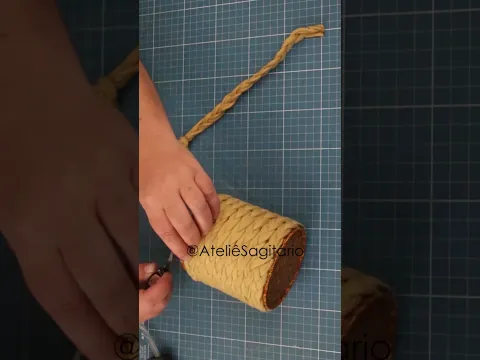 Ideia criativa com lata