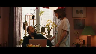 Bande-annonce "Deux femmes et quelques hommes" de Chloé Robichaud